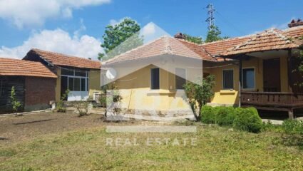 0216193 Къща/Вила за продажба в Дъбравино от ЕРА