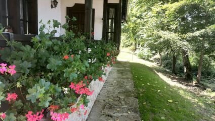 Къща за гости Легендите - село Беломъжите, Община Габрово