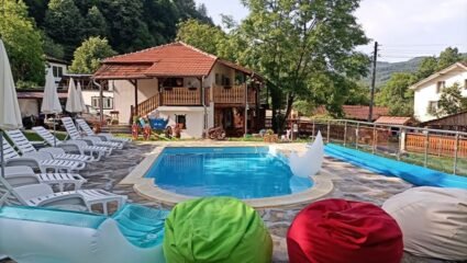 Къща под наем Старото Скандало - село Скандалото, Община Априлци