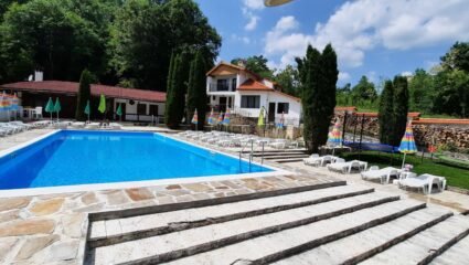 Комплекс Палмите - село Добромирка, Община Севлиево