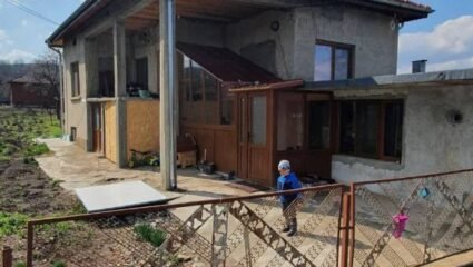 Продавам Къща с. Старо село, Област Силистра - Pazarluk.com