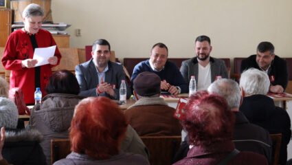 Продължават срещите на кандидатите за народни представители от ...