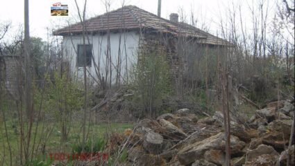 Продава КЪЩА в област Добрич, с. Раковски - 80 кв.м / 13500 EUR ...