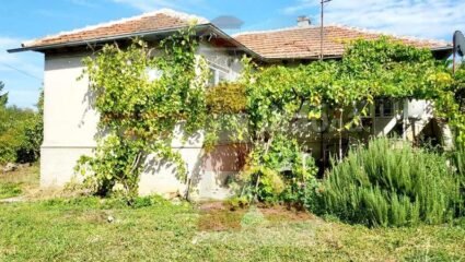 Продава КЪЩА в област Добрич, с. Раковски - 81 кв.м / 85000 лв ...