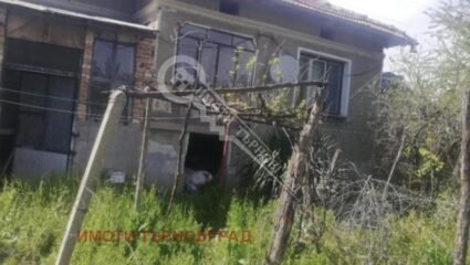 Продава КЪЩА в област Велико Търново, с. Александрово - 100 кв.м ...