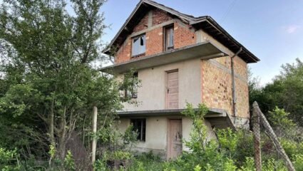 Продава ВИЛА в област Пазарджик, с. Горно вършило - 72 кв.м ...