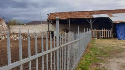 Продава ПАРЦЕЛ в област Пазарджик, с. Козарско - 1940 кв.м ...