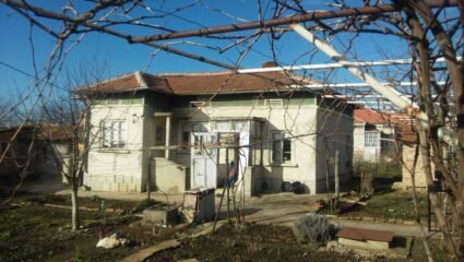 Къща в с.Стефан Караджа община Добричка. ⋆ Сиси Ем