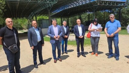 Кметът на Струмяни Емил Илиев участва в среща, свързана с проекта ...