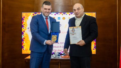 Наградиха победителите на СУРВА 2023 - СНИМКИ - zaPernik.com