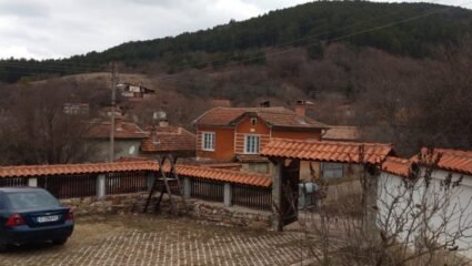 с. Зелениград (Zelenigrad)