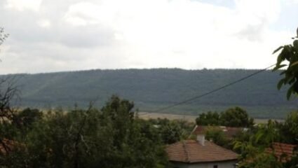 с.Горни Романци - Град Брезник