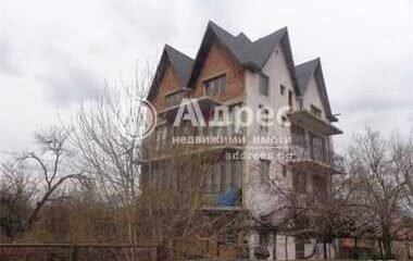 6 Имоти в Село Миладиновци, Област Ямбол за продажба