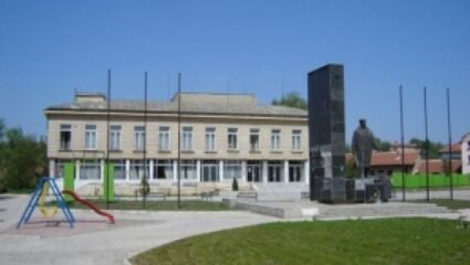 Отбелязаха годишнината от смъртта на Васил Воденичарски - Враца ...