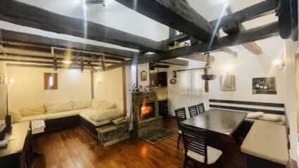 Жеравна, Нова по-ниска цена! Реставрирана самостоятелна къща в с ...