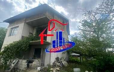 Имоти в Село Царев Брод, Област Шумен за продажба