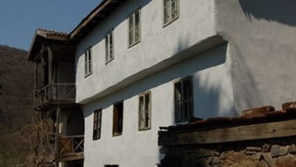 Елешнишки манастир 