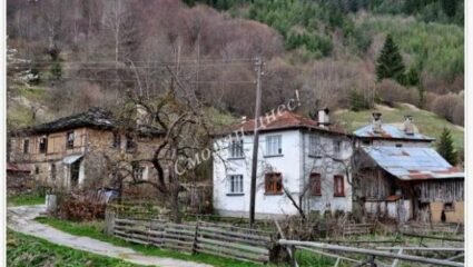 Свлачище е затворило пътя за Киселчово - Смолян днес! - Актуални ...