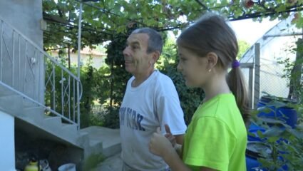 От Сибир до село Рибник, община Петрич - YouTube