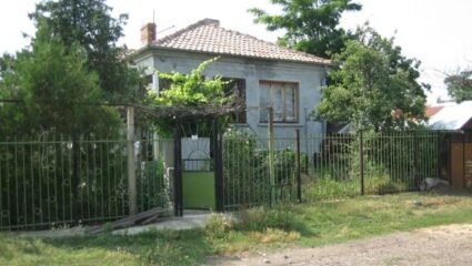 Село Равнец - Снимки: Къща