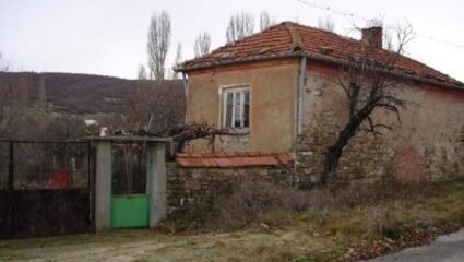 Село Седларево - Снимки: Къща