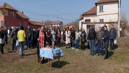 Започна изграждане на спортна площадка в село Крушовица | Плевен Нюз