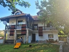 Къща за гости Милковата къща - село Кошов, Община Иваново