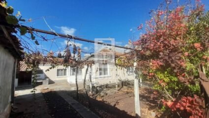 Продава КЪЩА, с. Бата, област Бургас в Къщи в с. Бата - ID38701956 ...