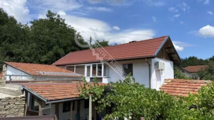 Къщи в гр. Дряново - Обяви на изгодни цени! — Bazar.bg