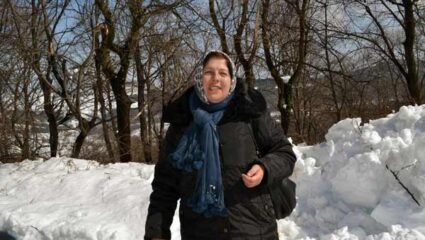 Кметица пече хляб и го раздава в преспите – Община Черноочене