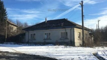 Къща за продажба в село Николаево, община Стражица, област Велико ...