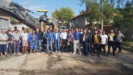 Кметът на Община Ветово д-р Мехмед Мехмед постави началото на ...