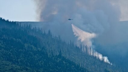 Вертолети на ВВС отново гасят пожари | Аеро