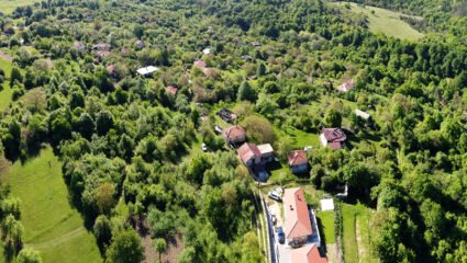 Къща за гости Райкови, село Глутници, Община Трявна